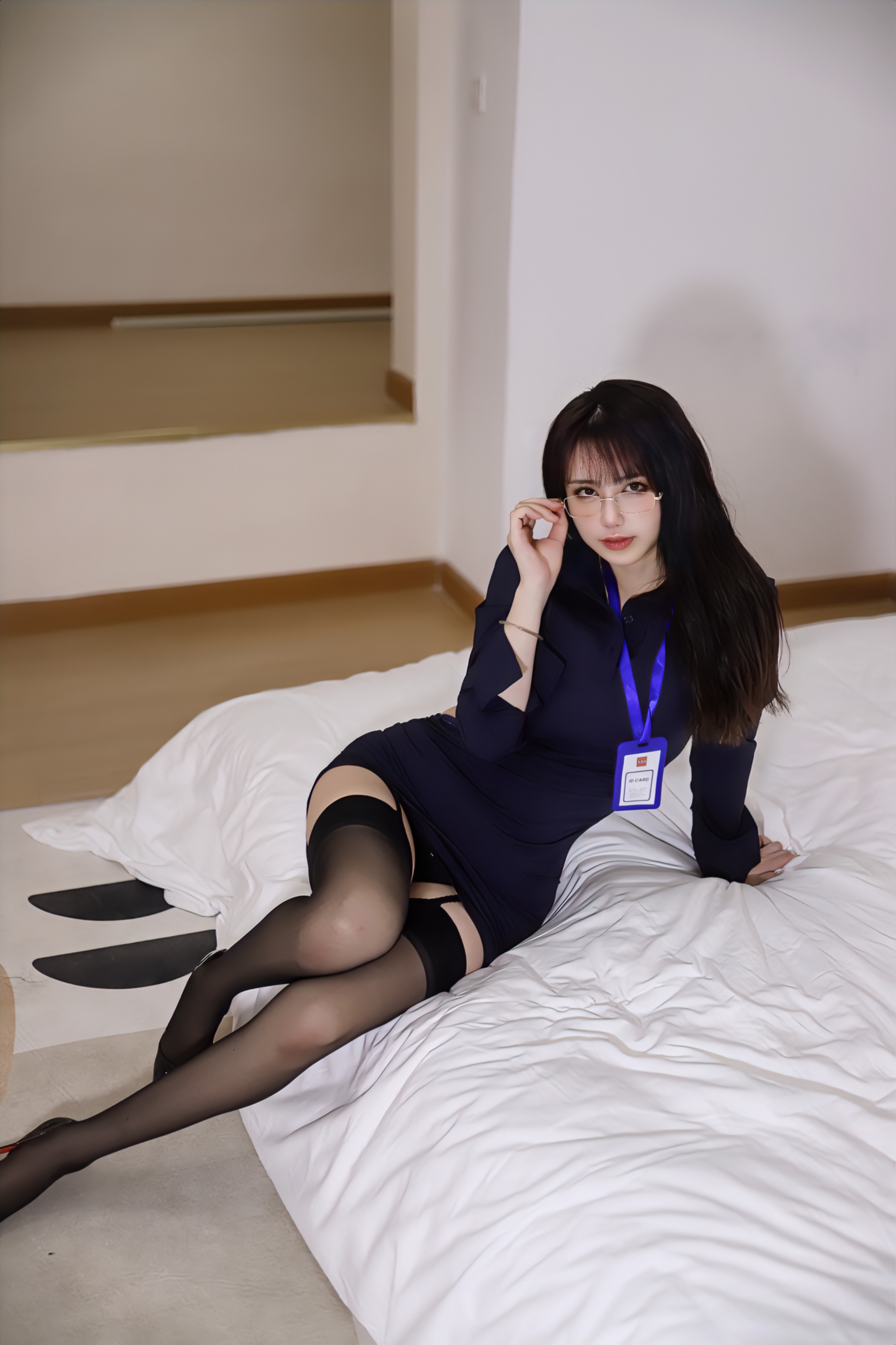 Tina很妖孽呀 - NO.020 职业装秘书 [46P]-XikXak